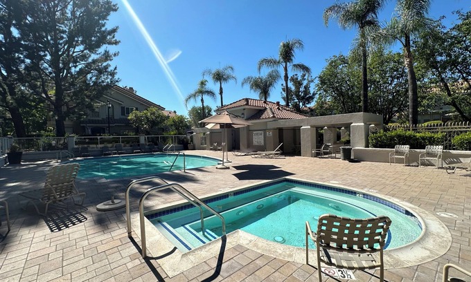 Mission Viejo Condo | Chic Coastal California Condo with WiFi, AC in south Orange County