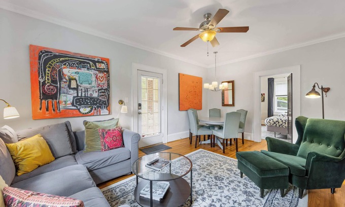 Dilworth Condo | Chic Dilworth 2BR King Condo | Porch | Walkable