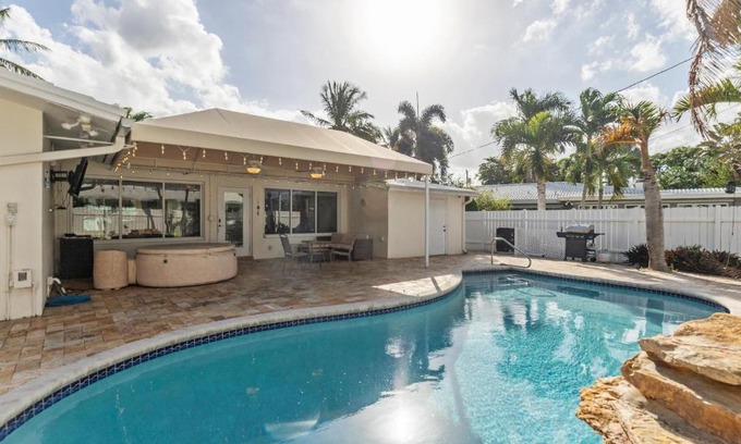Coral Shores House | Chic Fort Lauderdale House with Private Pool