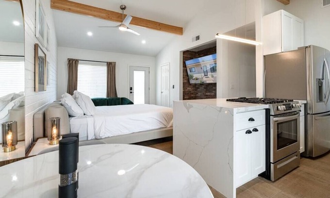 Encanto Apartment | Chic NY-Style Condo | Luxe Retreat in Phoenix