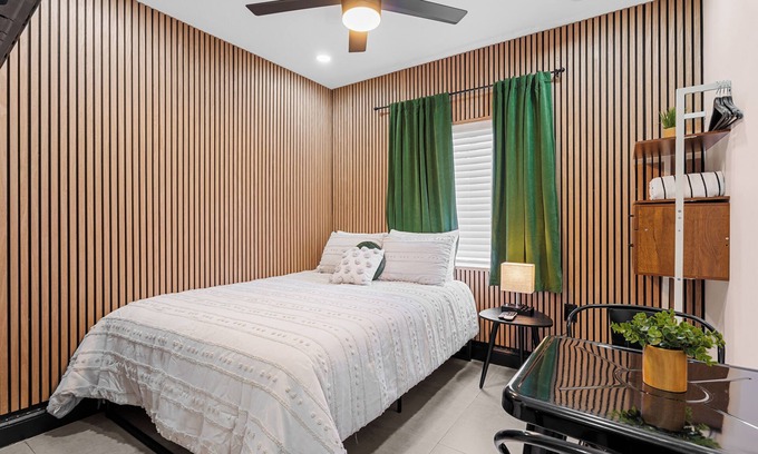 West Avenue Hotel | Chic SoBe Studio | Free Parking & More