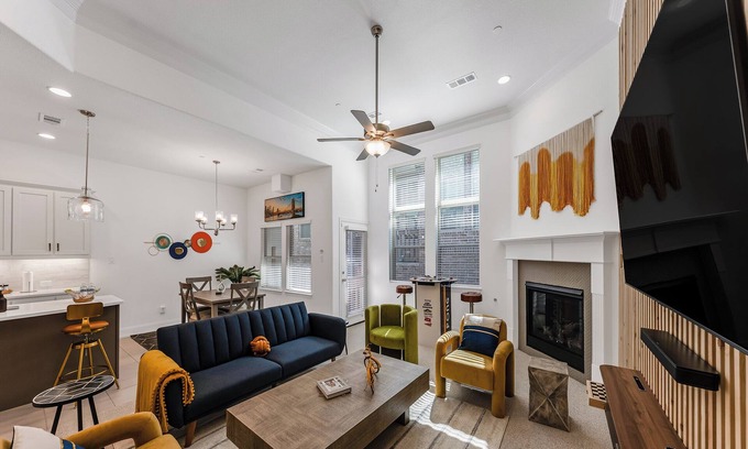 Lewisville House | Chic Townhome: Arcade Games, EV Charging, Putting Green, & Luxury Decor!