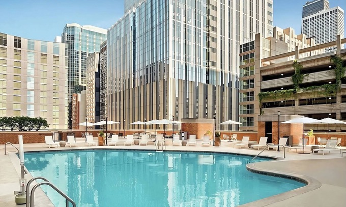 Streeterville Hotel | Chicago Gem! 4 Convenient Units, Onsite Pool, Close to Ohio Street Beach