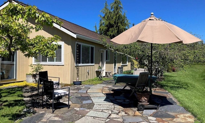 Bell Hill Cottage | Chicken Coop Guest House Near Olympic National Park Sequim Pet friendly One bdrm