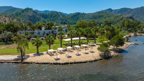 Avlana Hotel | Chillos Beach