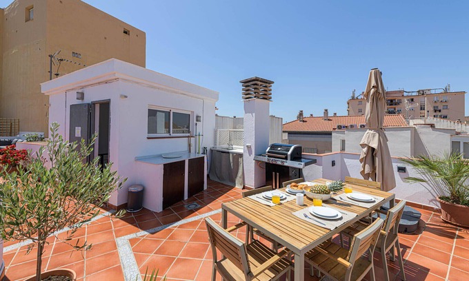 La Victoria Apartment | Christina - Holiday Penthouse Malaga City