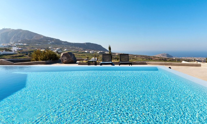 Santorini Villa | Christou Estate