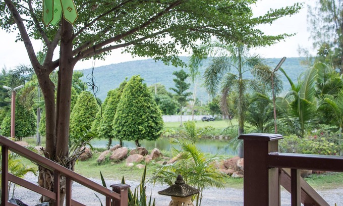 Chum Phae Hotel | Chum Phae Lagoon Resort