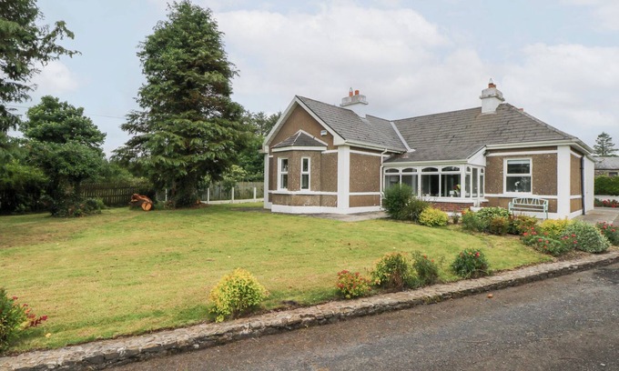 County Mayo Cottage | CHURCHFIELD HOUSE, pet friendly in Crossmolina, County Mayo