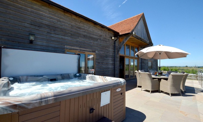 Stone in Oxney House | Churchlands Barn - Four Bedroom House, Sleeps 8