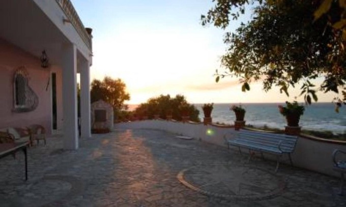 Rodi Garganico Apartment | CIELO apartment in an old farmhouse