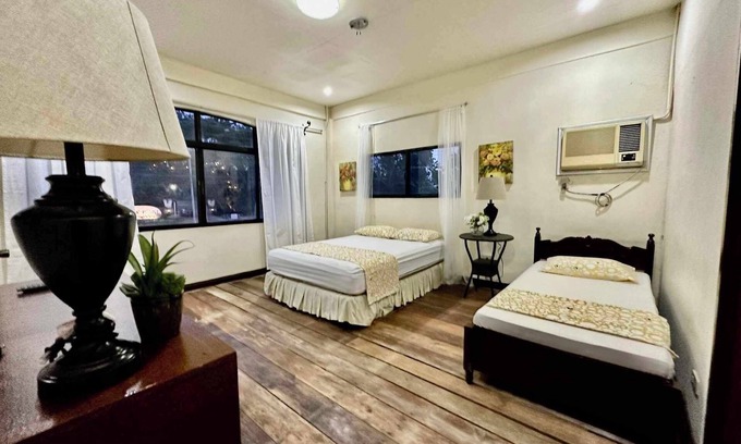 Tacloban House | Cielo Vista BED and BREAKFAST