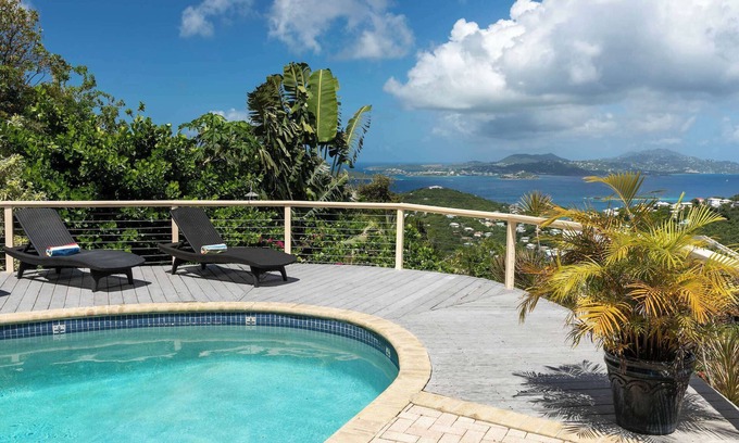 Estate San Soucci Villa | Cielo Vista-Sunset Views, Private Pool, AC, Generator