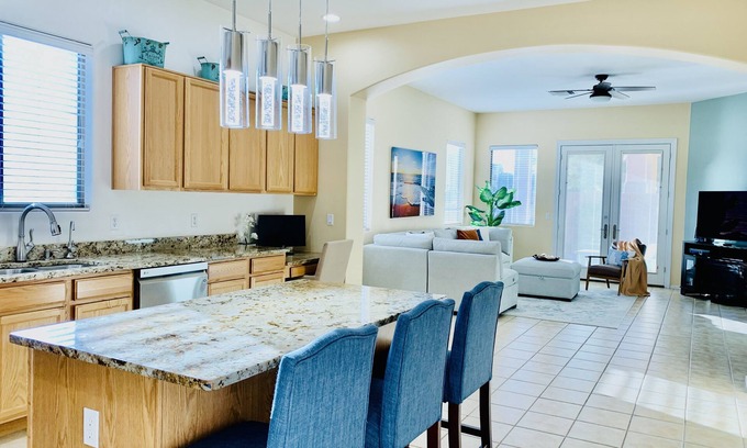 Rancho Del Lago House | Cienega Place | Spacious | Dog Friendly | Large Kitchen