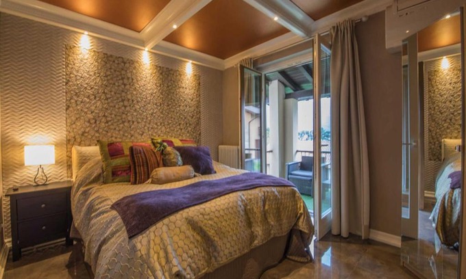 Limonta Apartment | Cimino Luxury Villas in Lake Como - Julia #1