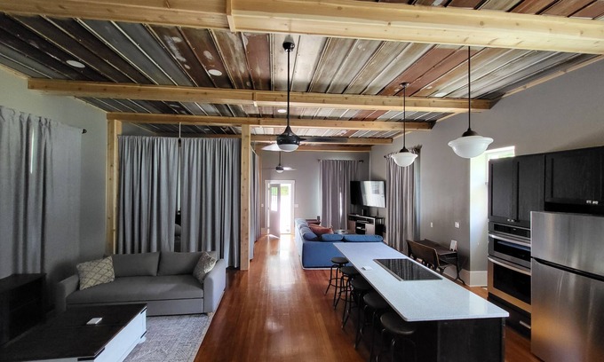 Glen Haven House | Circa 1868 Rock Schoolhouse Retreat