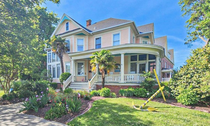 Cape Charles House | Circa 1912 charm. 1 block to beach. Sleeps 12. Equipped recreation room!