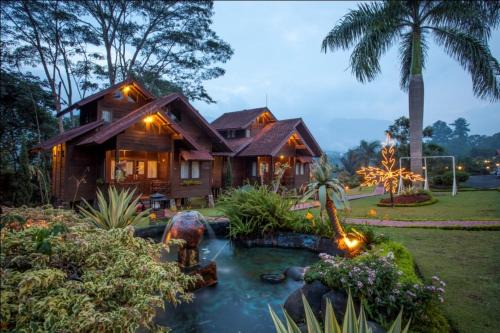 Megamendung Resort | Citra Cikopo Hotel & Family Cottages