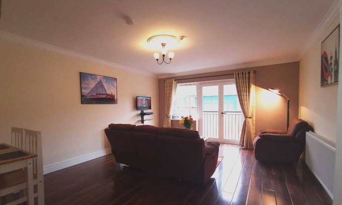 Londonderry Apartment | City center 2 bed apartment