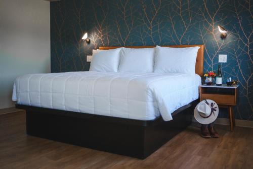 Hamilton Hotel | City Center Motel