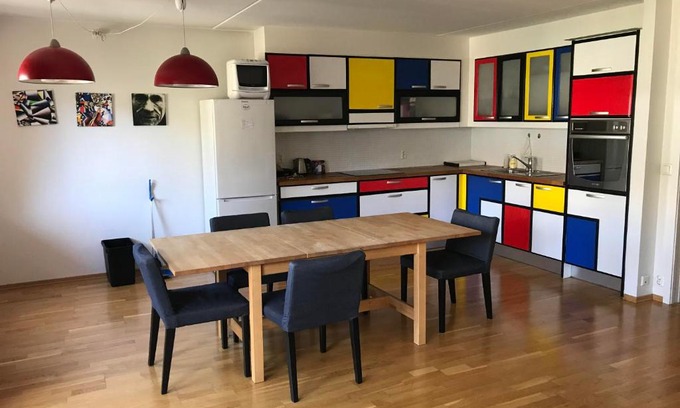 Gronland Apartment | City Center Oslo - Colorful Apartments