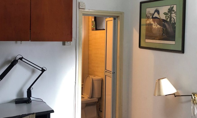 Bencoolen Apartment | City Center Room