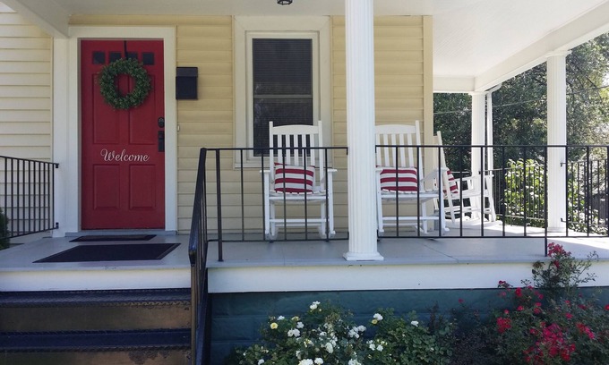 Winchester House | City Charmer near Historic OldTown Winchester.