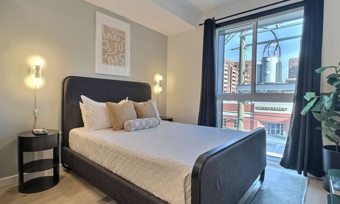Five Points South Apartment | City Comfort | Gym Access + Near UAB Hospital