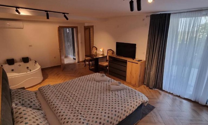 Zuce Apartment | CITY ESCAPE APARTMENTS