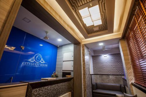 Dadar East House | City Guest House - Dadar