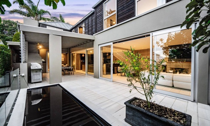 Parnell House | City Life Parnell Retreat