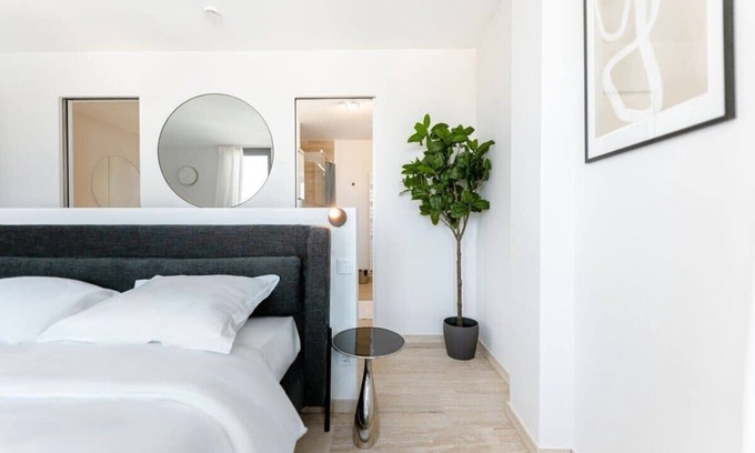 Ville Haute Apartment | City Luxury with City Views in Ville Haute