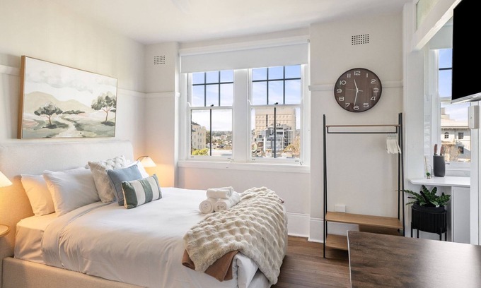 Darlinghurst Apartment | City Vibes in Darlinghurst