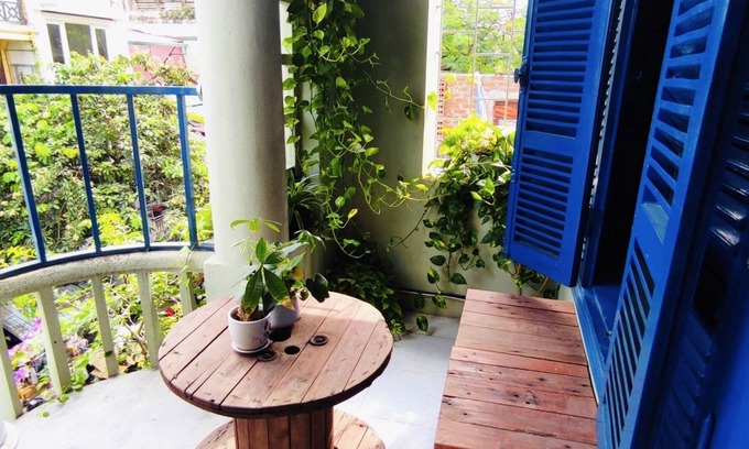 Hang Dao House | City view/Balcony/Old quarter/3mins walking to Hoan Liem Lake-Sunny Homestay