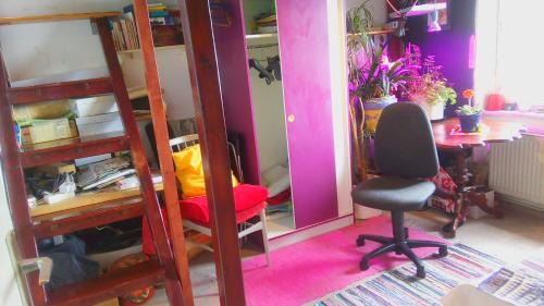 Nordend-Ost House | CityCentre room for 1 female persons - alternative plus 1 child