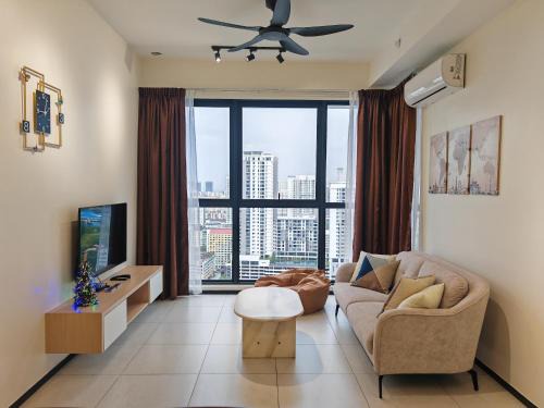 George Town Apartment | Cityscape Haven - Urban Suites by Ocean Luxe
