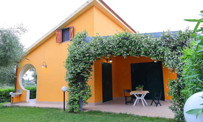 Avola Villa | Ciumara Houses - Ciumara East