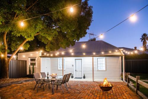 Central Mudgee Apartment | Claret on Douro - Ash Cottage