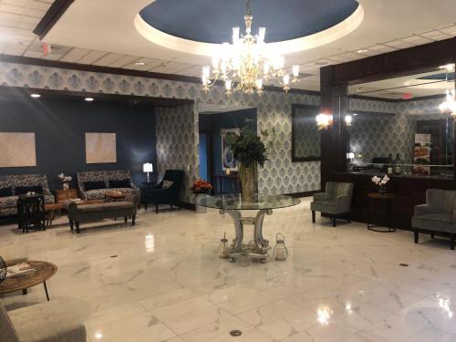 Shippensburg Hotel | Clarion Hotel & Suites University-Shippensburg