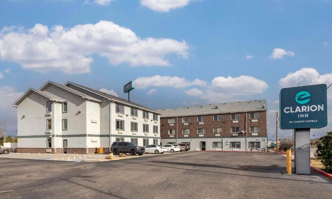 Kingman Hotel | Clarion Inn Kingman I-40 Route 66