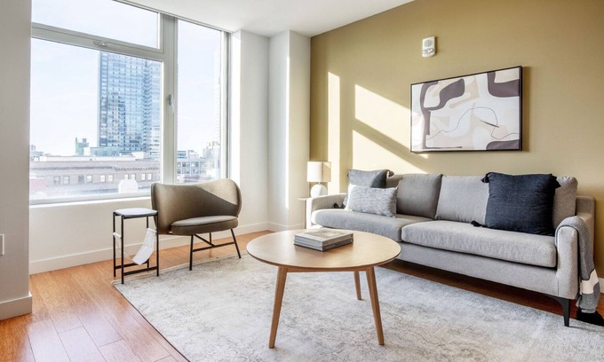 Chinatown Apartment | Classic Downtown 1BR w/W/D & Gym, nr Greenway, by Blueground