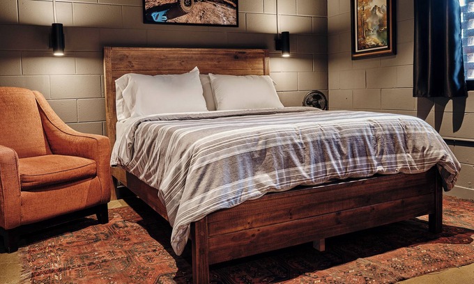 North Chesterfield House | Classified Moto - The Frank Room