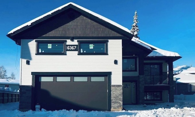Prince George House | Clean and quiet place for long stay