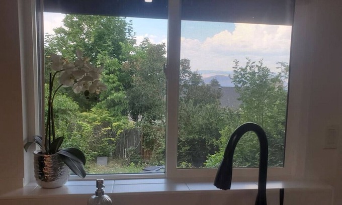 Kamloops Condo | Clean bright little walk out view suite!