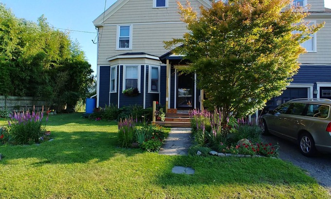 Newport Apartment | Clean comfy! Park at our central location, walk to attractions, harbor, dining.