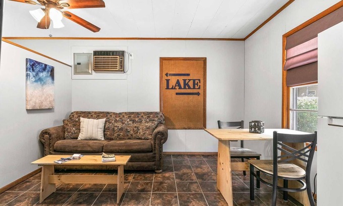 Jenkins Cabin | Clear Water Cabin 3 - Bring Your Boat, Enjoy The Swim Dock, Kayaks, Pool, and Views! | 3