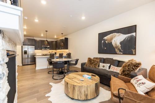 Lakeside Village House | Clearwater Lofts #104 Building 3 by Summit County Mountain Retreats
