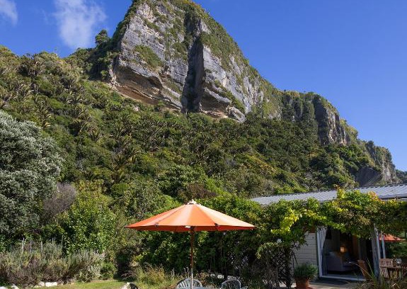 Punakaiki House | Cliffscapes