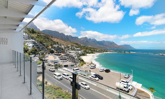 Bantry Bay Apartment | Clifton Allure - Breathtaking ocean views