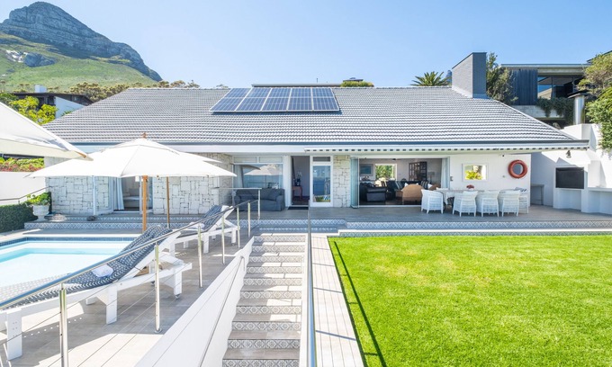 Camps Bay House | Clifton Sunset (Family Home)